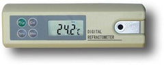 Refractometer